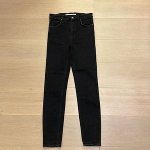 Trafaluc denimwear by Zara